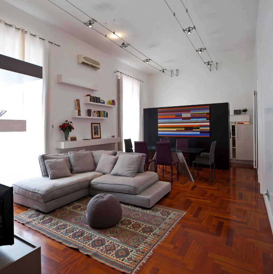 Elegant Apartment At Chiaia By Wonderful Italy Νάπολη Εξωτερικό φωτογραφία