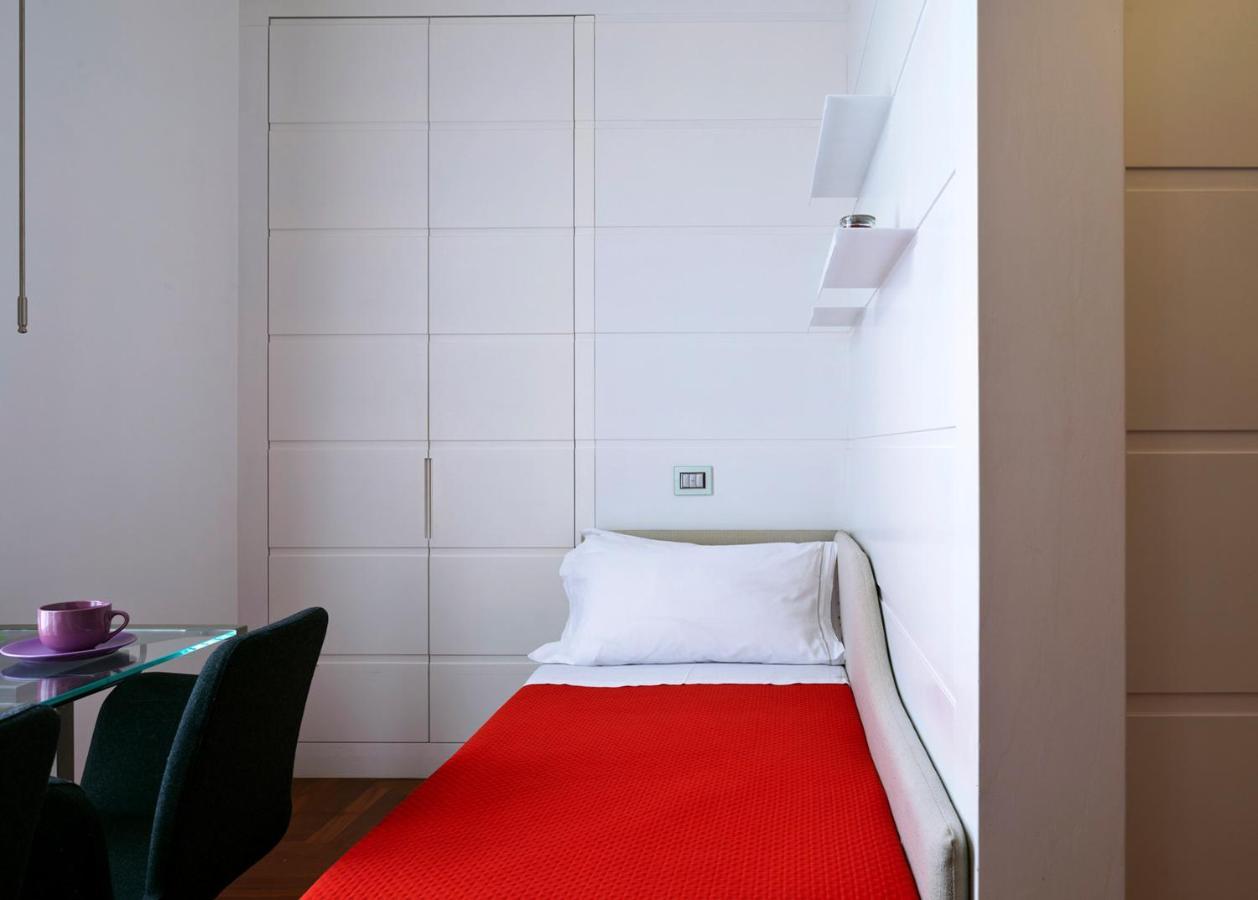 Elegant Apartment At Chiaia By Wonderful Italy Νάπολη Εξωτερικό φωτογραφία